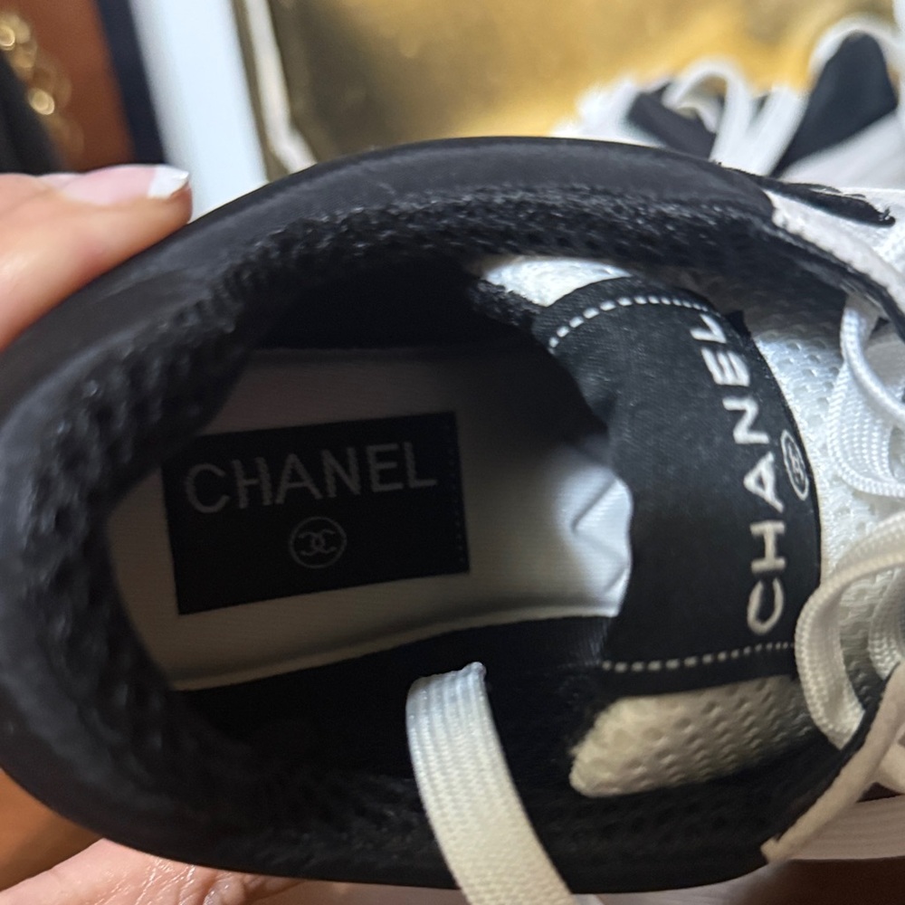 Chanel white and Black Tennis - Picture 6 of 8